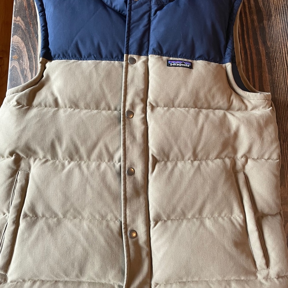 Men’s Patagonia vest